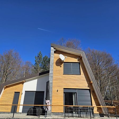 Villa Oak House Brusane Esterno foto