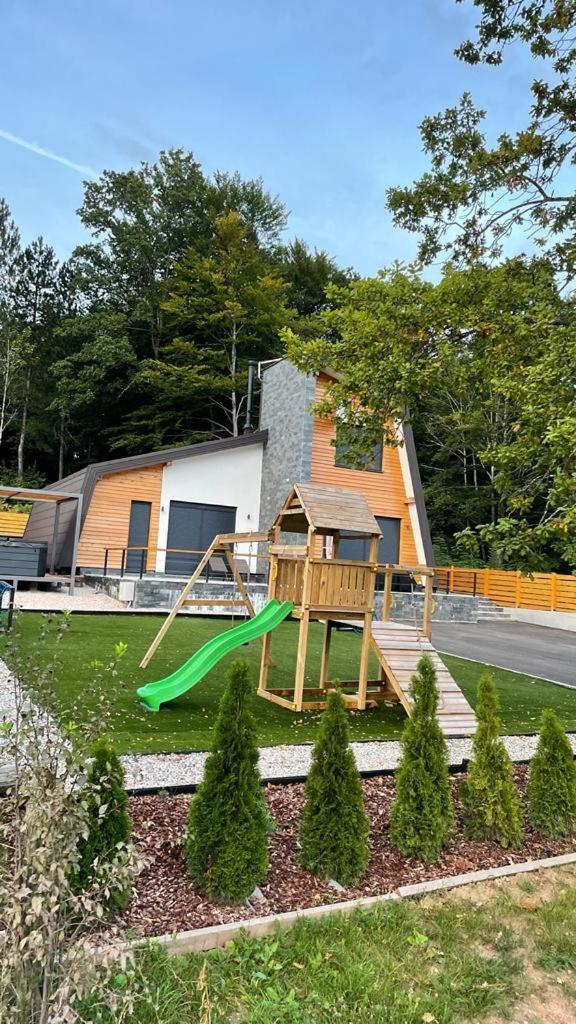 Villa Oak House Brusane Esterno foto