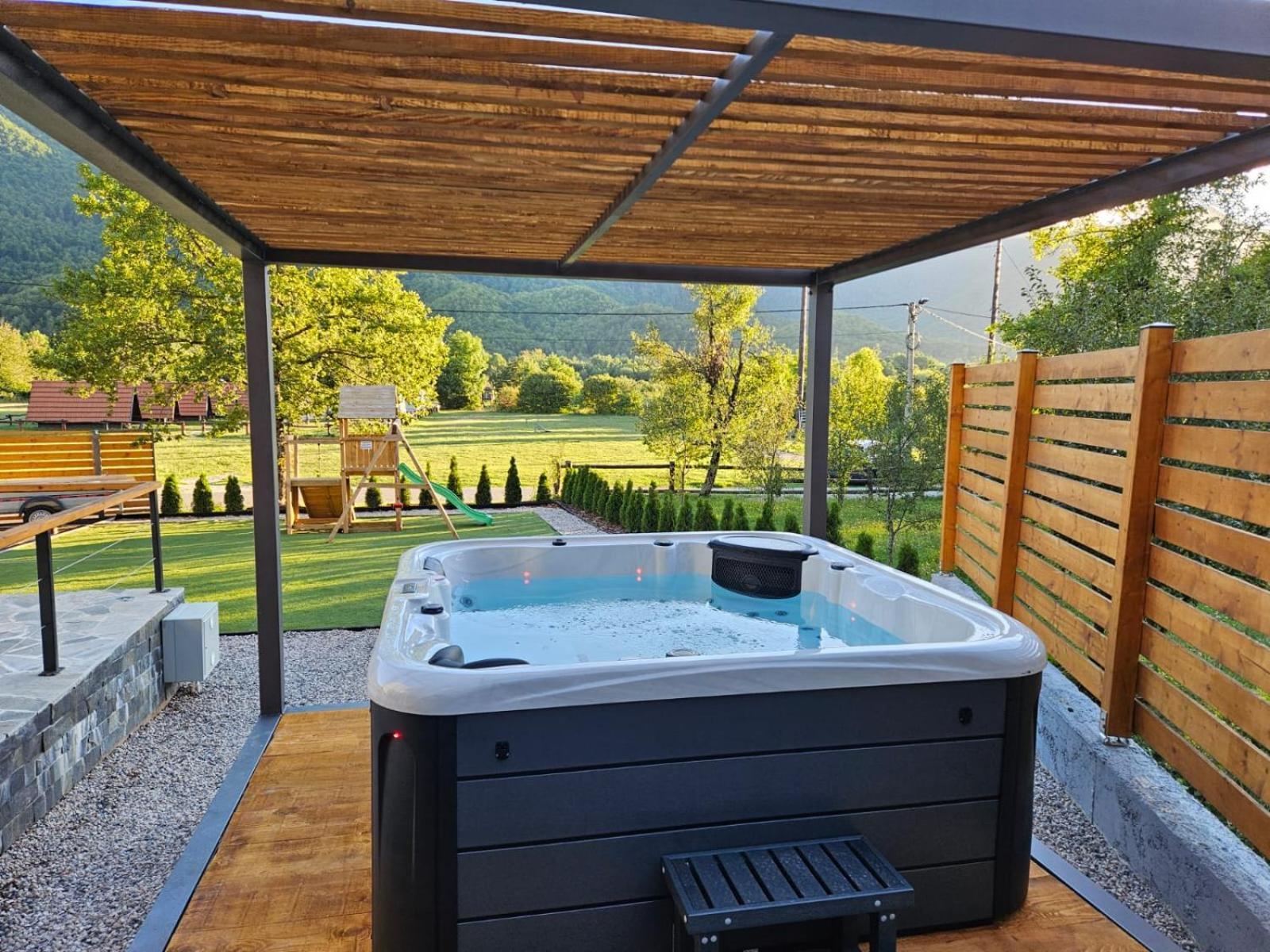 Villa Oak House Brusane Esterno foto