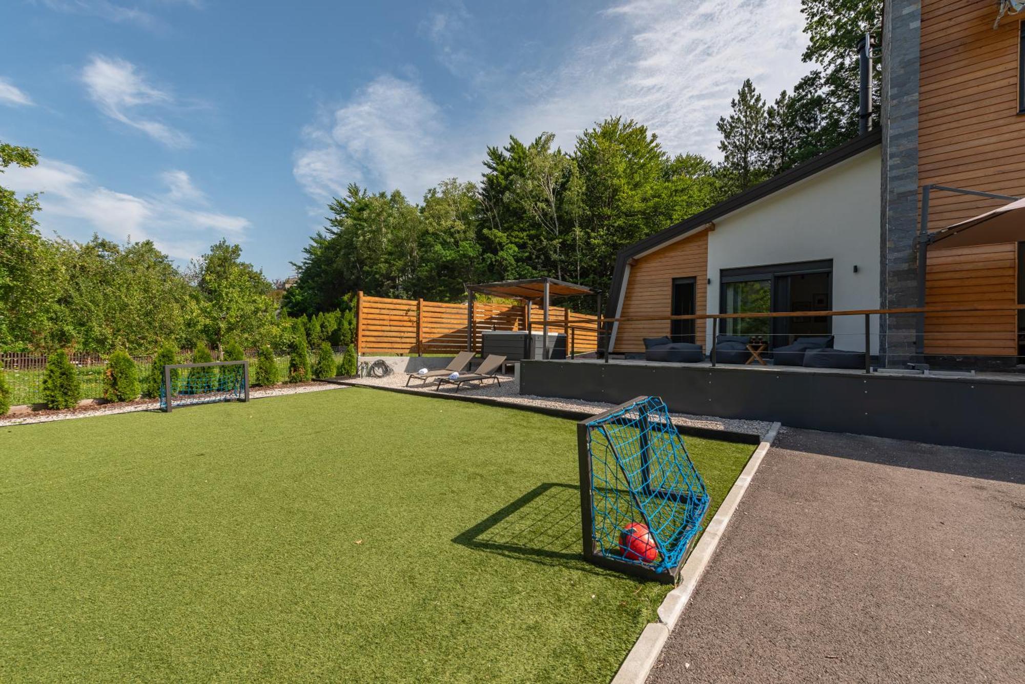 Villa Oak House Brusane Esterno foto