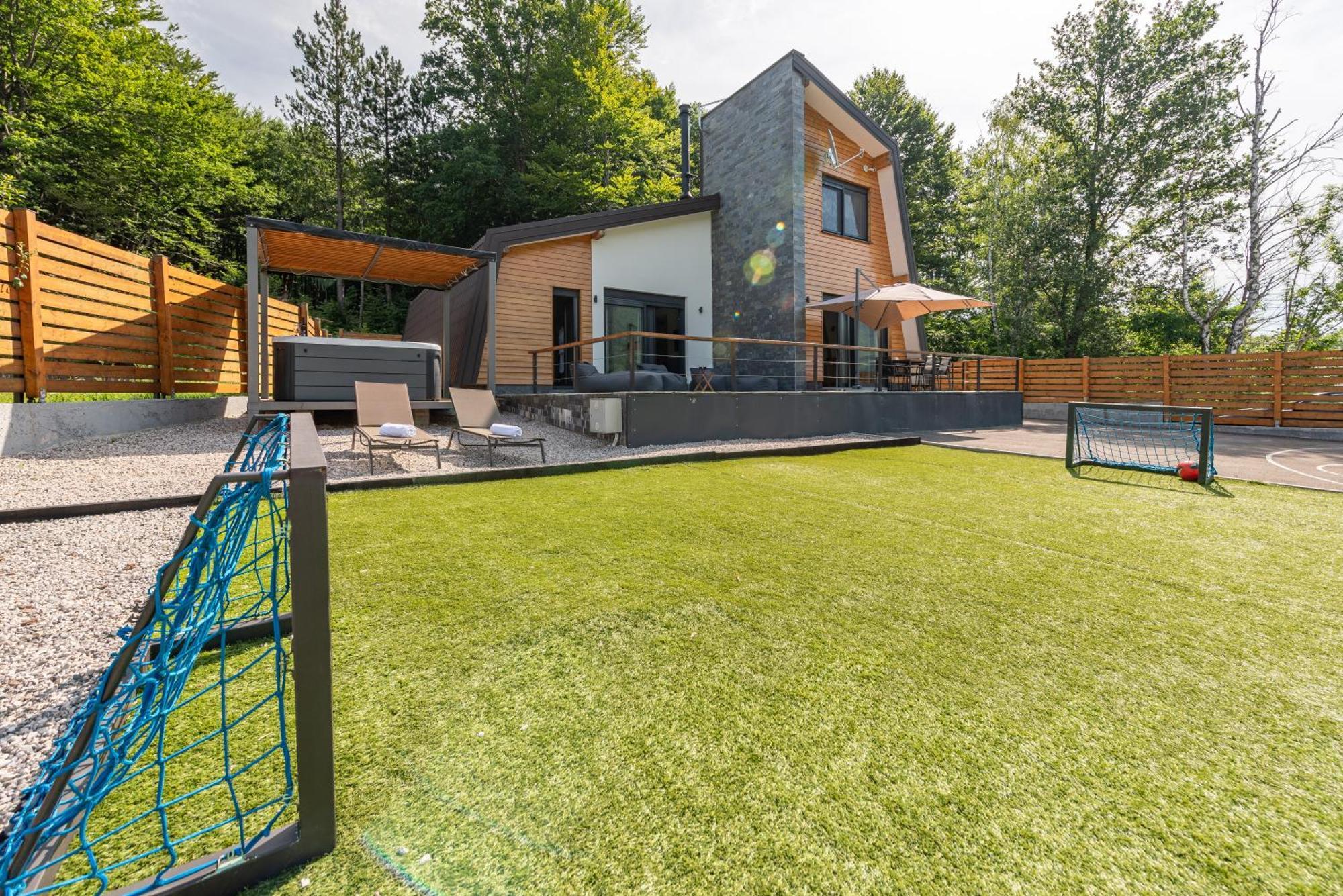 Villa Oak House Brusane Esterno foto