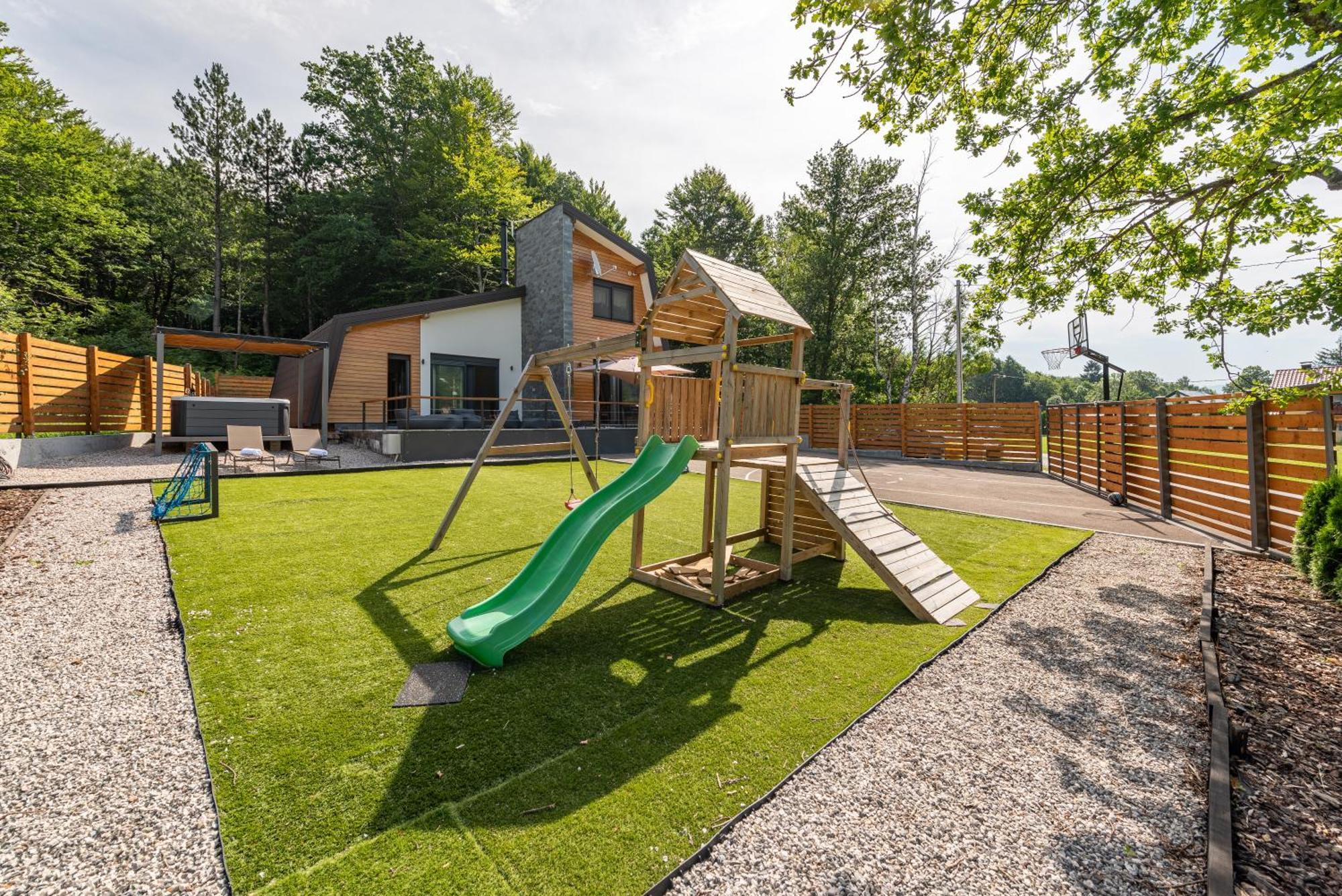 Villa Oak House Brusane Esterno foto